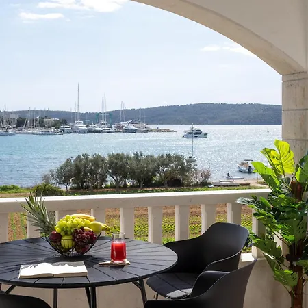 Vipo Seget Aparthotel Donji Seget