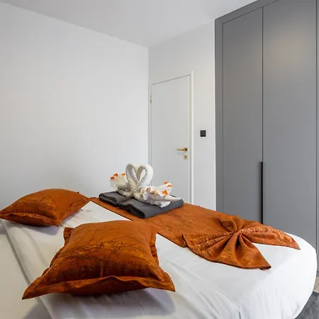 Aparthotel Vipo Seget *