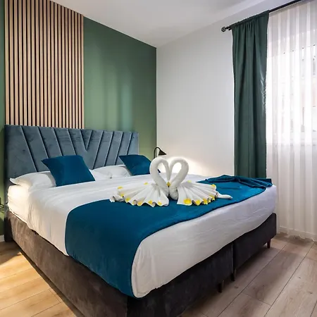 Vipo Seget アパートホテル
