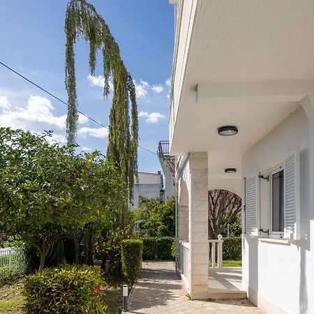 Vipo Seget 3* Donji Seget